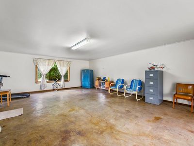 27 Matheson Road , Millicent