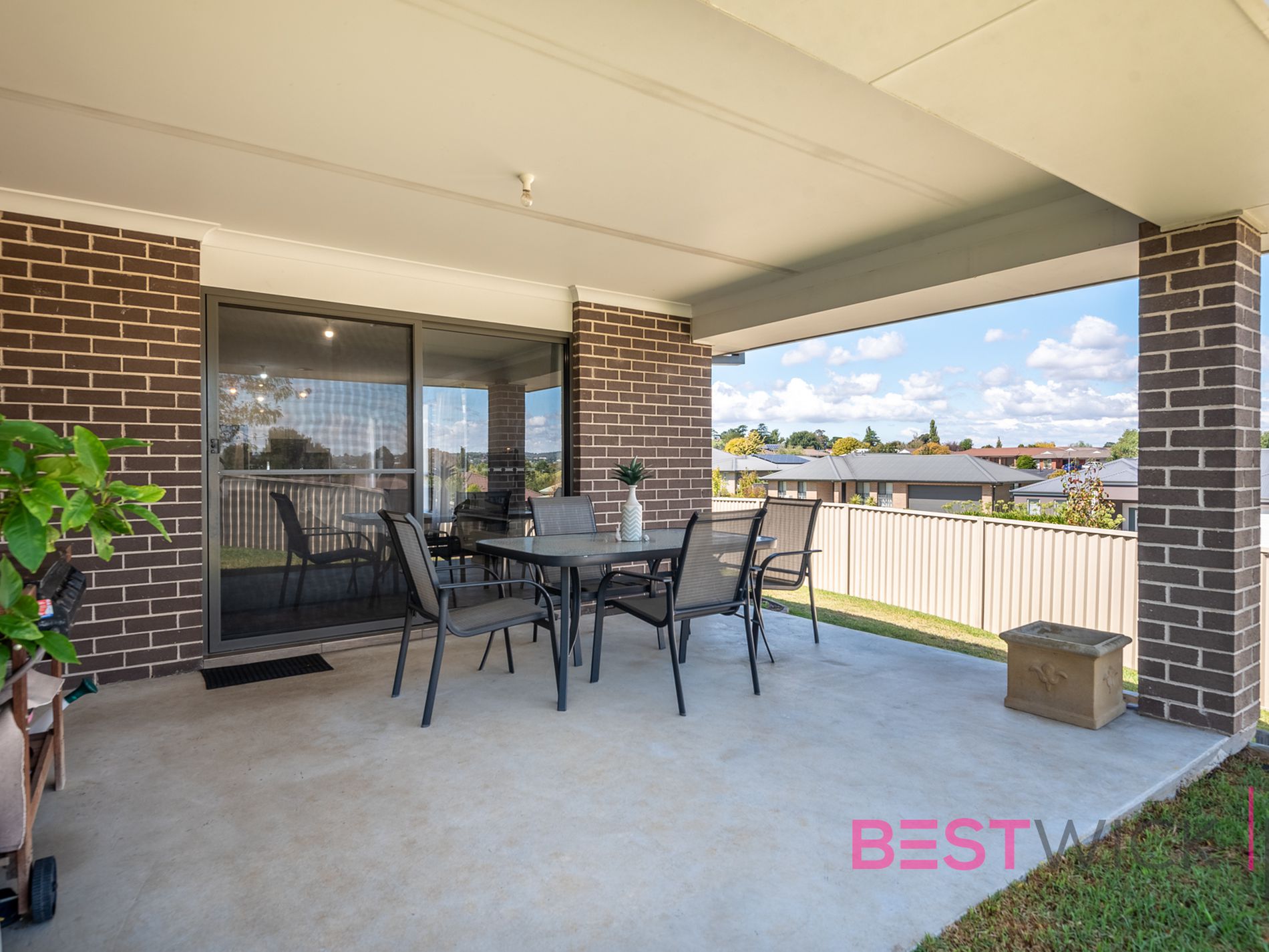 1 Gibsone Drive, Kelso