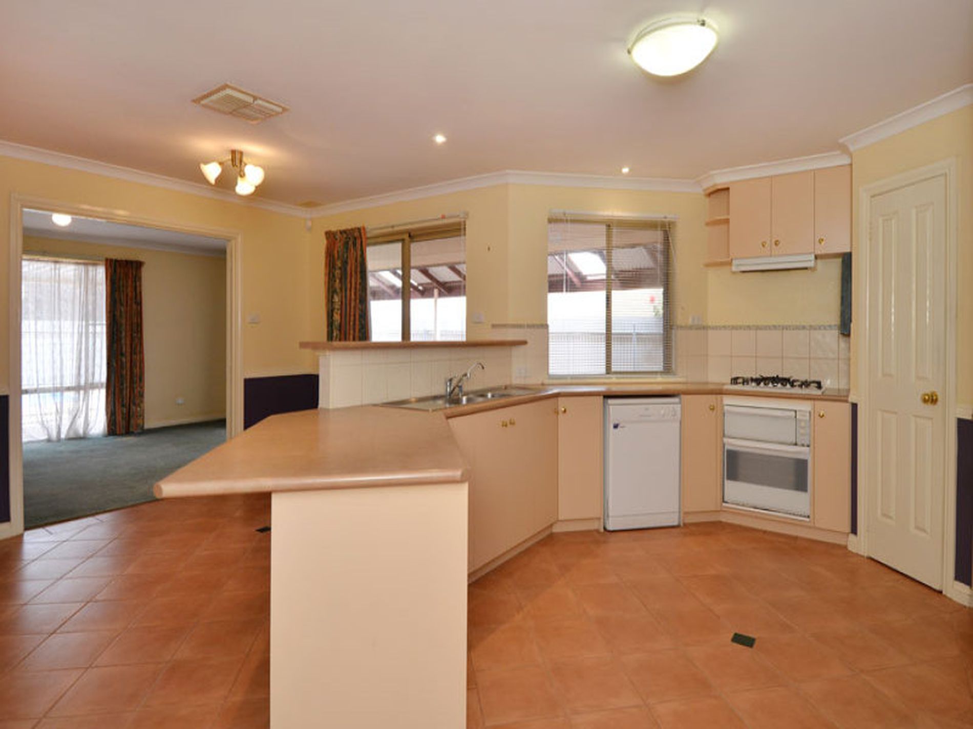 33 Mosconi Circle, Somerville