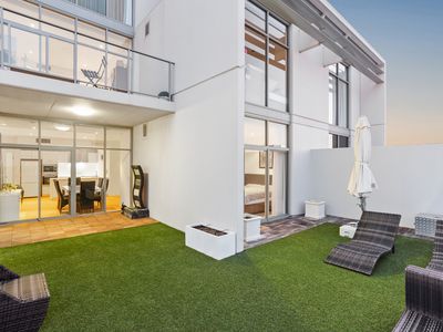 2201 / 237 Adelaide Terrace, Perth
