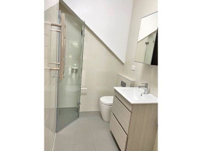 9 / 11 Sudbury Street, Belmore