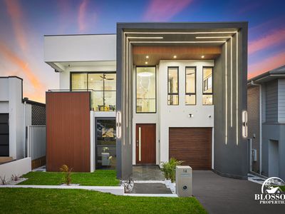16 Sculptor Street, Box Hill