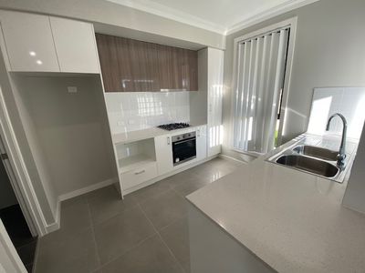240 Sixth Avenue, Austral