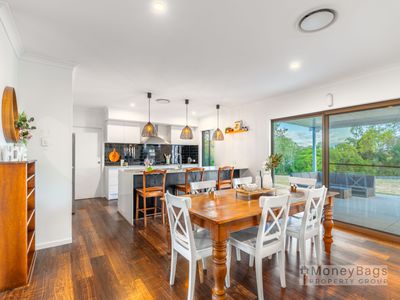 14-16 Walton Place, Woodhill