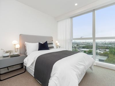 M1206 / 188 Macaulay Road, North Melbourne