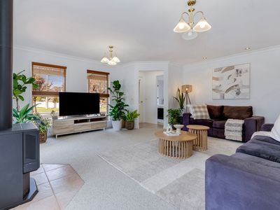 112 Norelle Crescent, Golden Square
