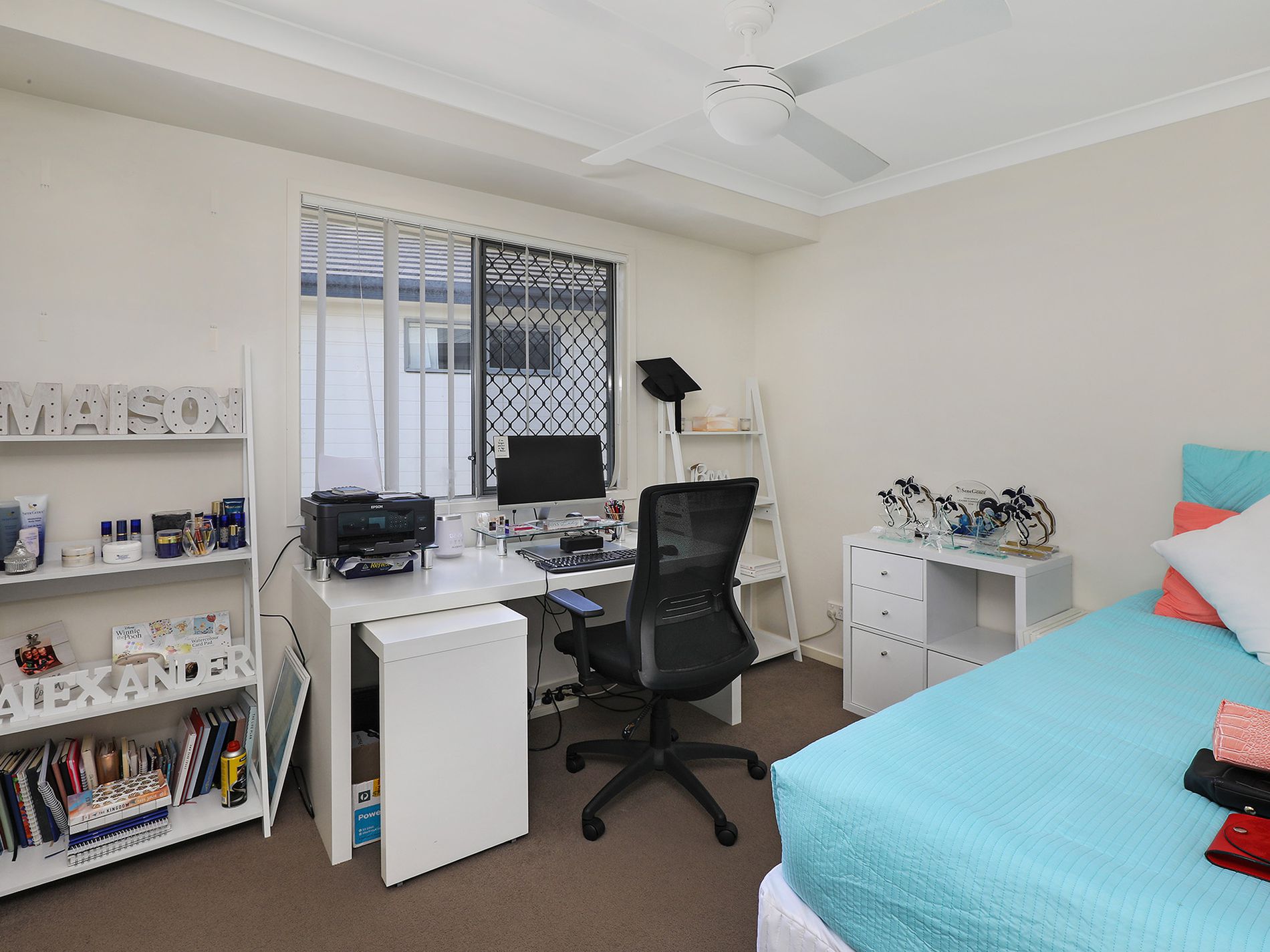 13 / 14 Photinia Crescent, Mountain Creek