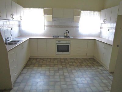 5 Olympic Parade, Kangaroo Flat