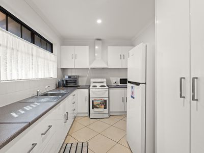 2 / 2 Robert Street, Broome