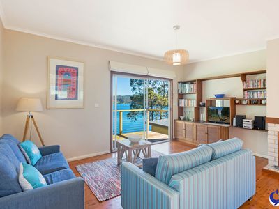 21 THE LOOP, Narooma