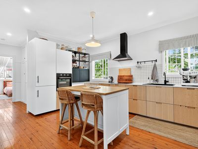 6 Mooney Street, Keperra