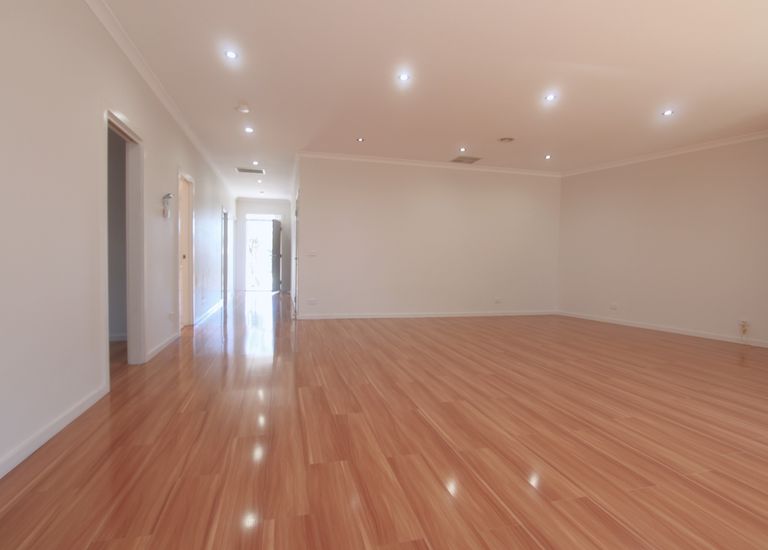 2A  Hunsford Avenue, Notting Hill