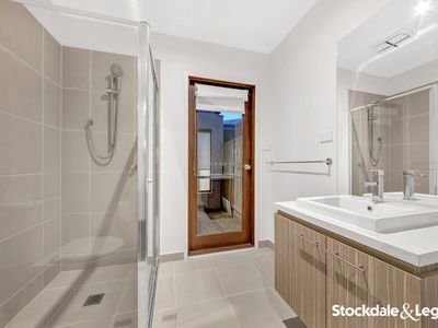 9 Sobers Drive, Rockbank
