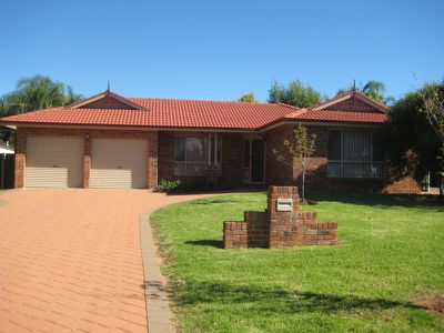 12 Christie Close, Dubbo