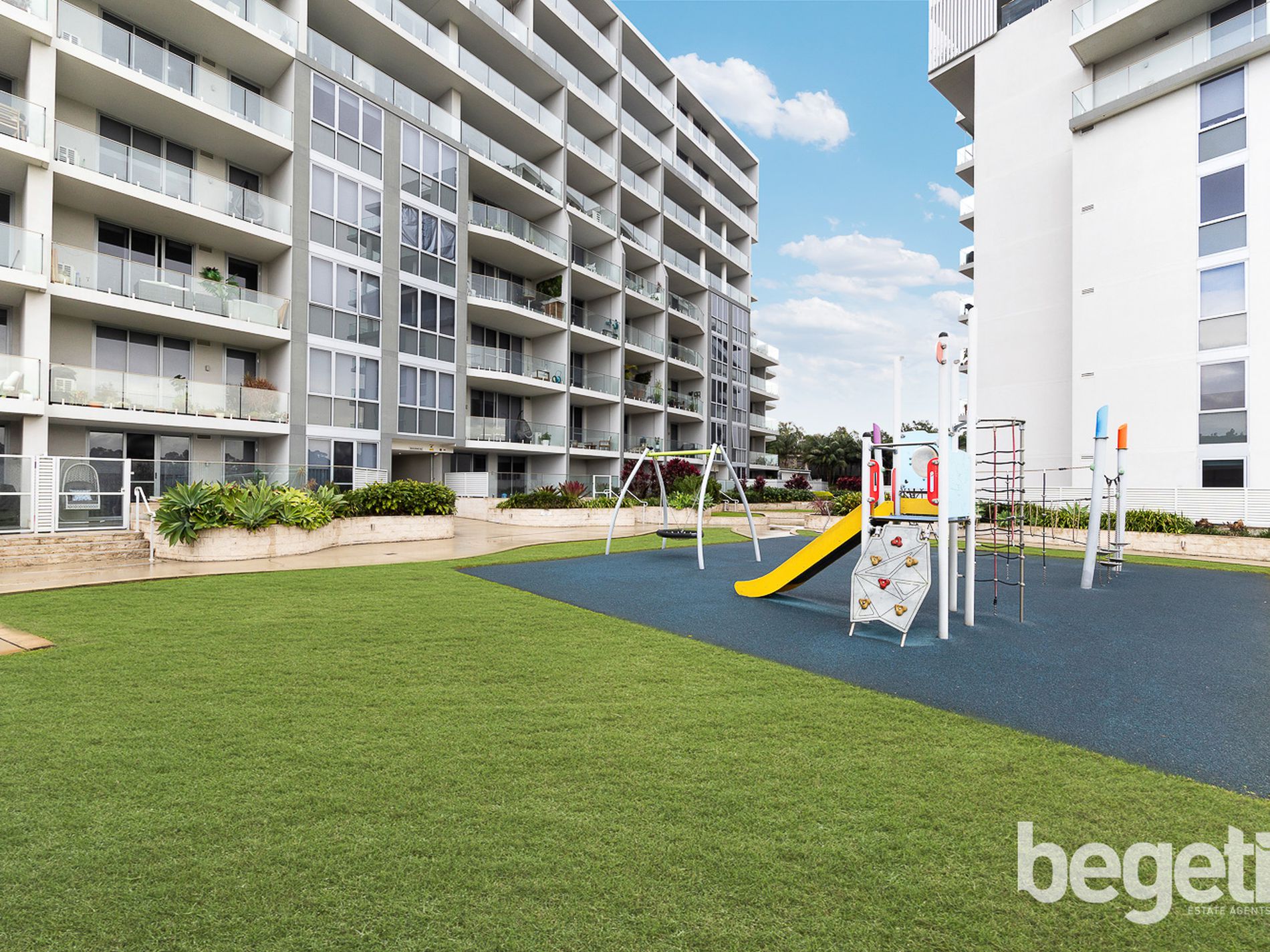 AG05 / 86 Centenary Drive, Strathfield