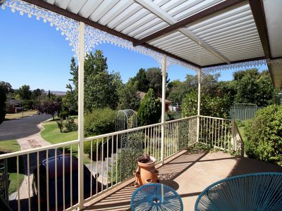 16 Casey Circuit, West Bathurst