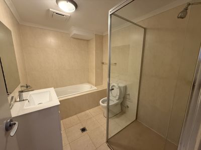 7 / 8-10 Lachlan Street, Liverpool