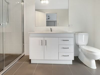 27 O'Reilly Drive, Coomera