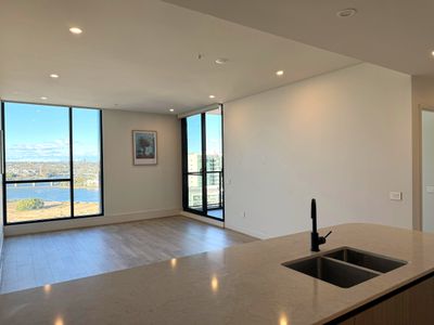 2207 / 14 Hill Road, Wentworth Point