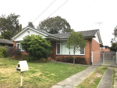 4 Bass Court, Mount Waverley