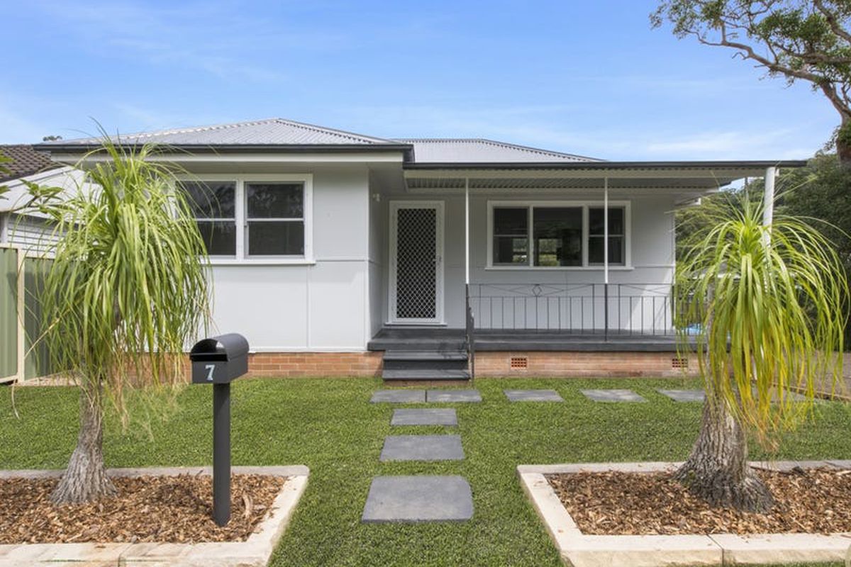 7 Lionel Parade, Springfield