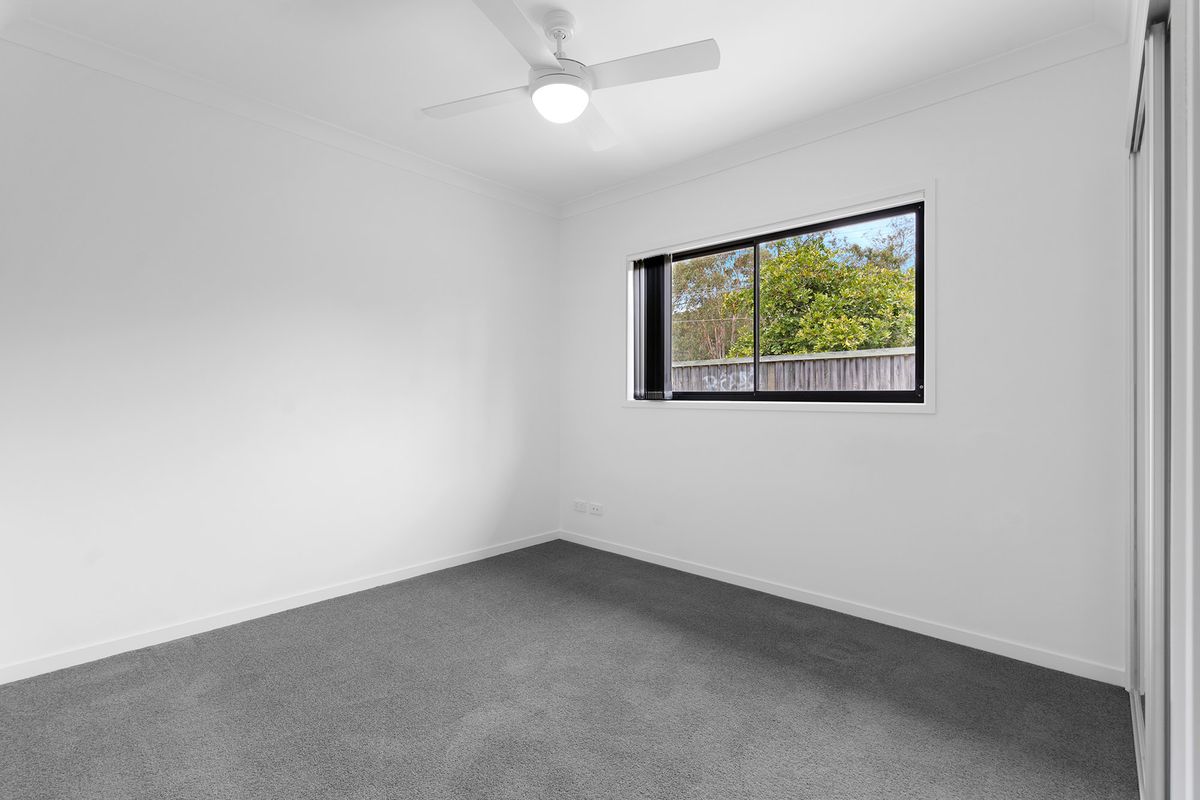 30 Thames Drive, Regents Park
