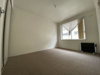 6 / 15 Beaumont Parade, West Footscray