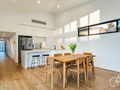 12 Bangalla Street, Auchenflower
