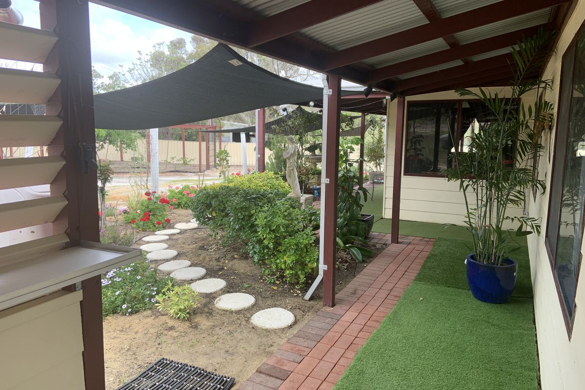 55 Dempster Street, Meckering