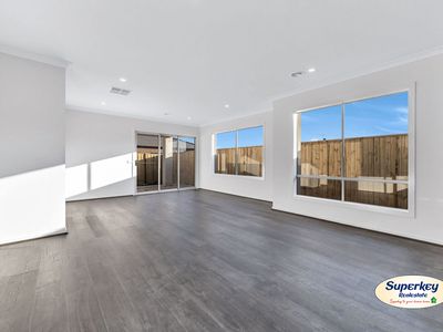 11 Asperula Street, Tarneit
