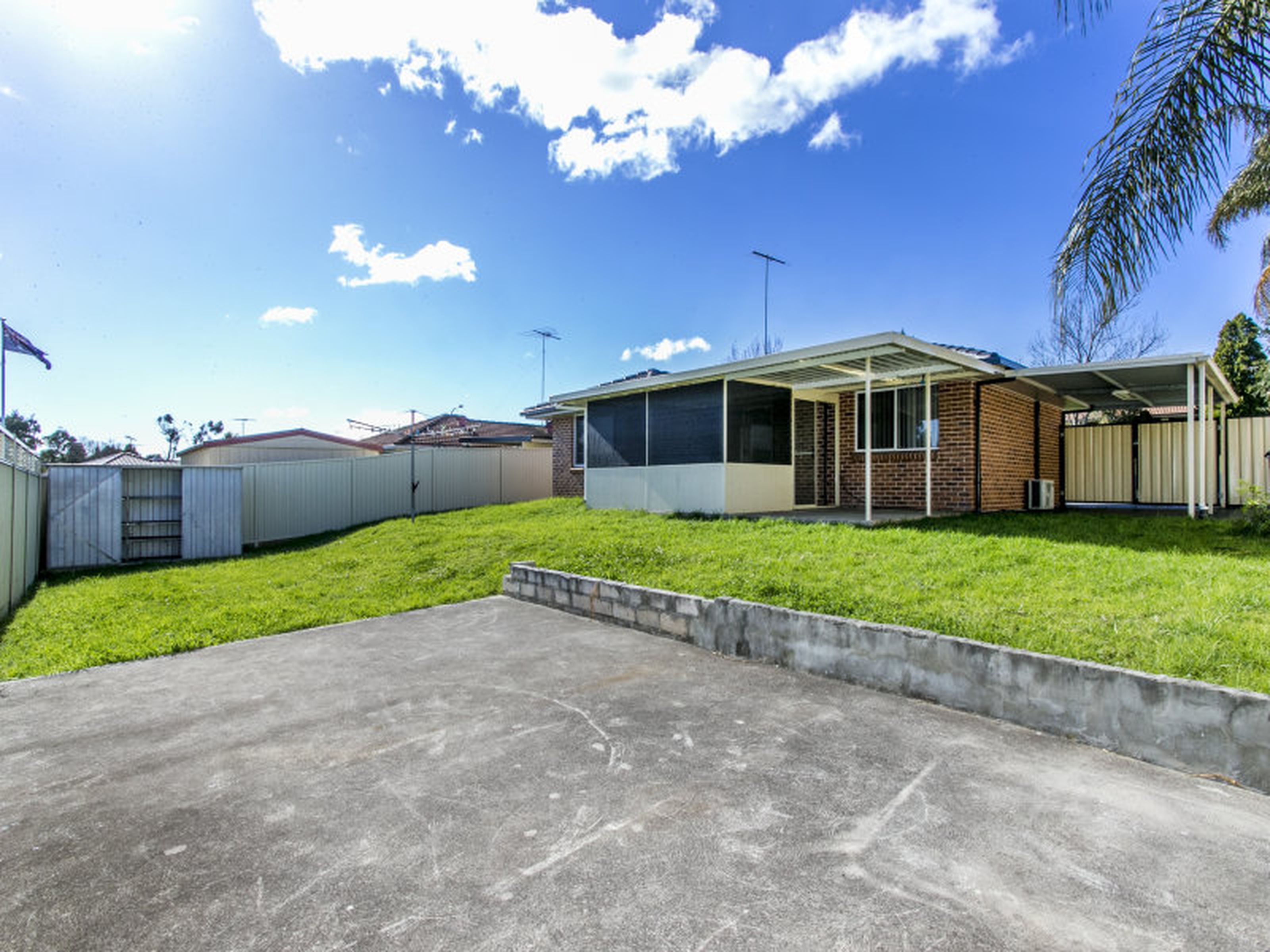 9 Sandpiper Crescent , CLAREMONT MEADOWS