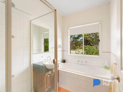 402 Calder Alternative Highway, Ravenswood