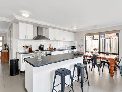 20 Embleton Chase, Weir Views