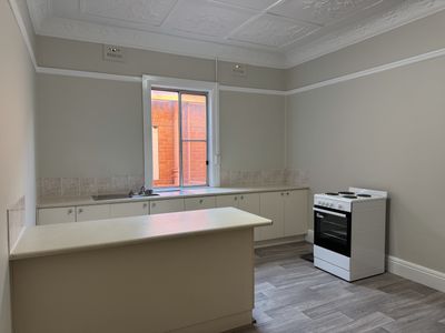 2 / 265A Clarinda Street, Parkes