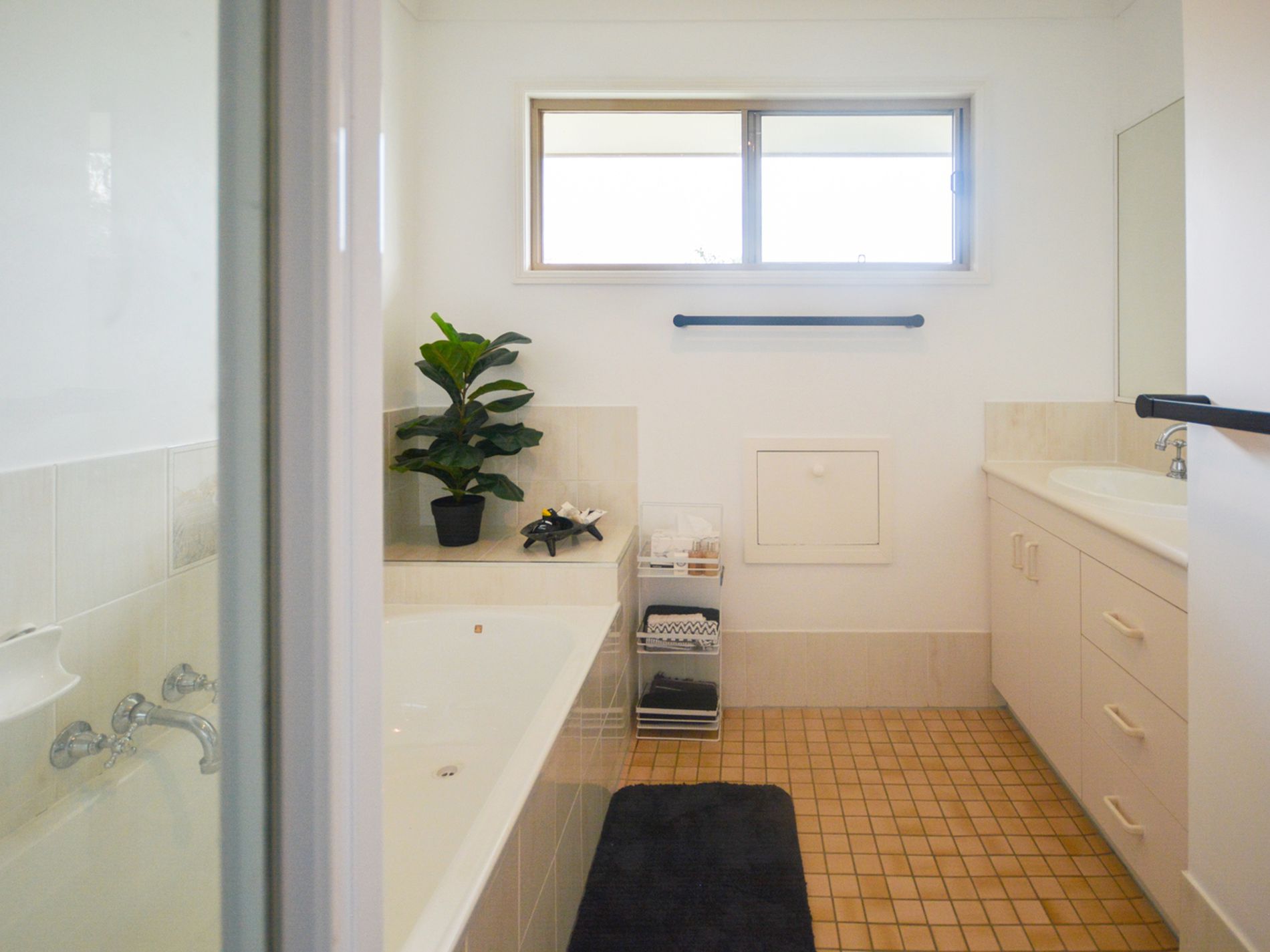 8 Dawson Court, Collingwood Park