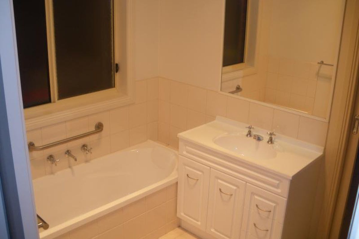 4 / 35 Malcolm Street, Mansfield