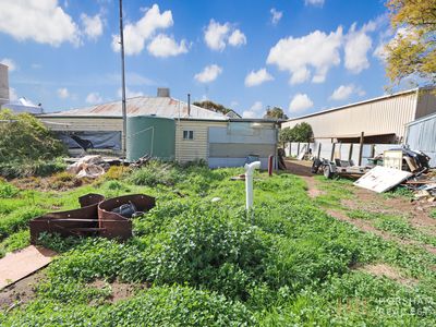 27 Taverner Street, Berriwillock