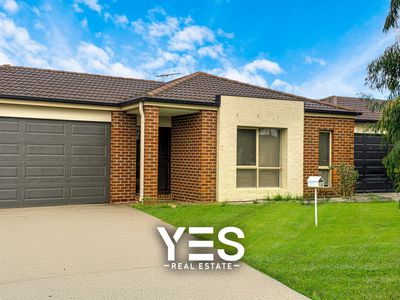 18 Kingsdale Crescent, Pakenham