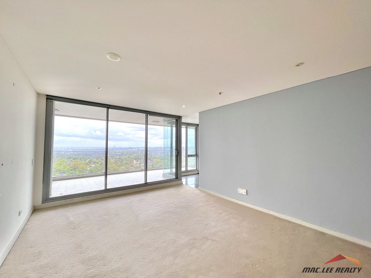 2005 / 11 Railway Street, Chatswood