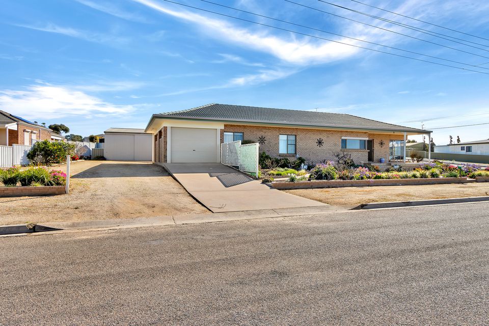 23 Esplanade, Mannum