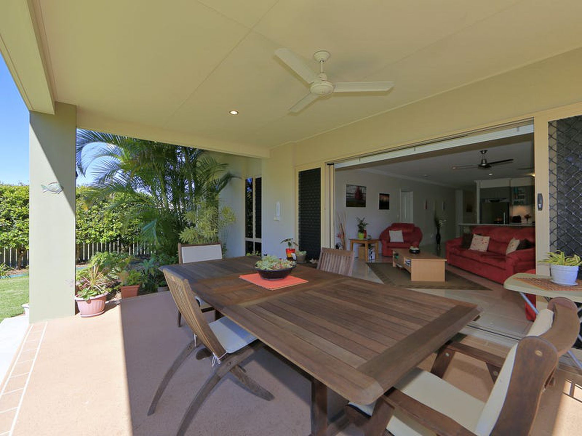 12 Honeyeater Ct, Woodgate