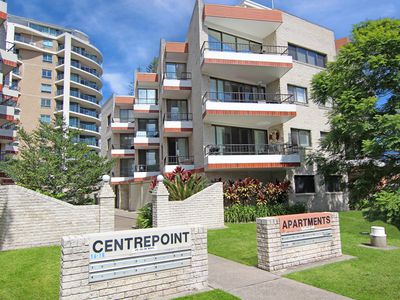 12 / 20 West Street, Forster