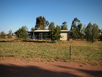 83 Wompoo road, Longreach