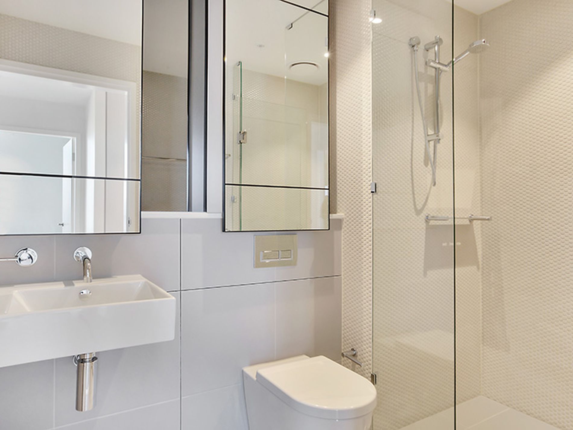 3218 / 65 Tumbalong Boulevard, Haymarket