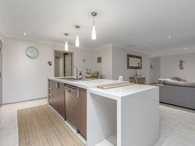 137 Lagoon Drive, Yanchep