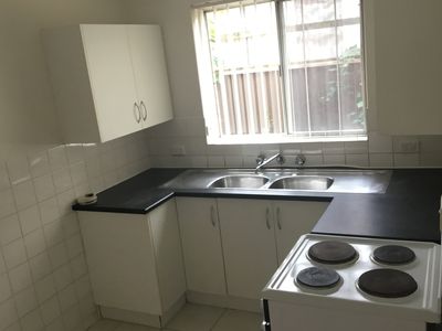 3 / 19 Kemblawarra Road, Kemblawarra