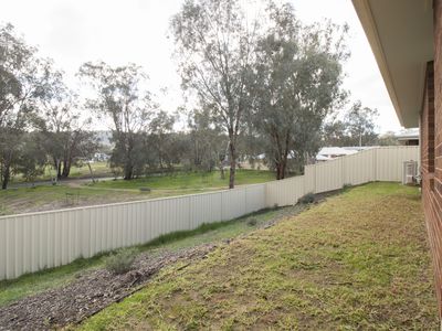 60 Royce Crescent, Lavington