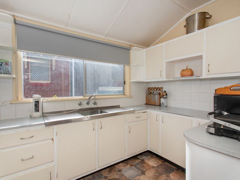 51 Darling Avenue, Cowra