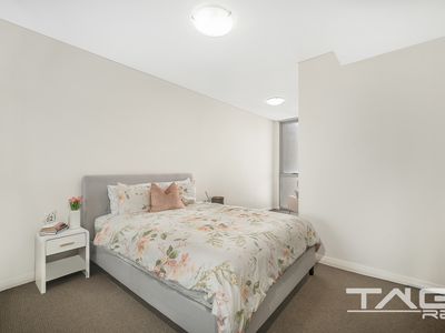 1203 / 6 East Street, Granville