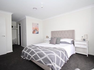 73 Graham Drive, Kelso